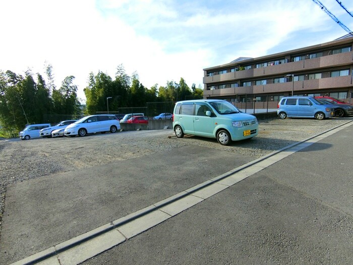 第１山下コ－ポの物件外観写真