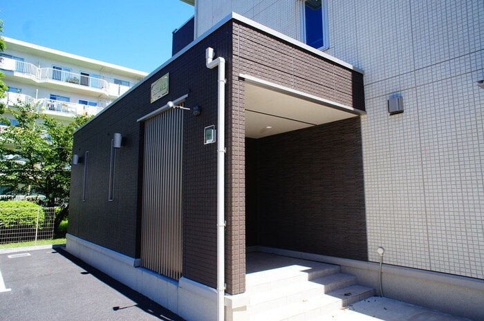 マリアエレナの物件外観写真