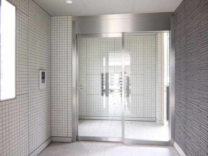 マリアエレナの物件外観写真