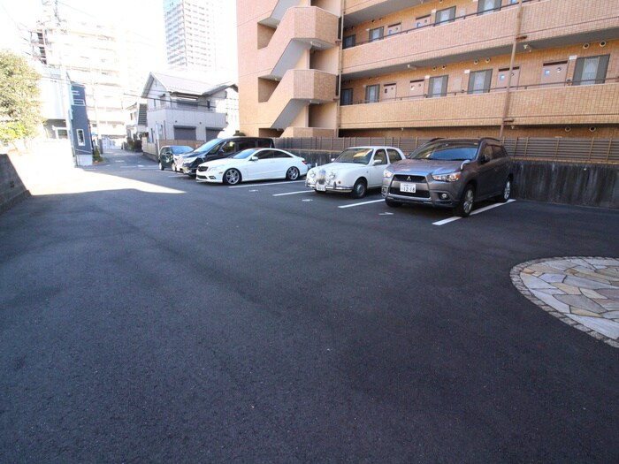 Ｌａ　Ｐａｓｓｅｒｅｌｌｅの物件外観写真