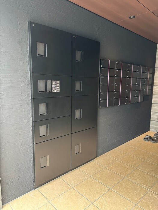 グローリオシェルト志村坂上の物件外観写真