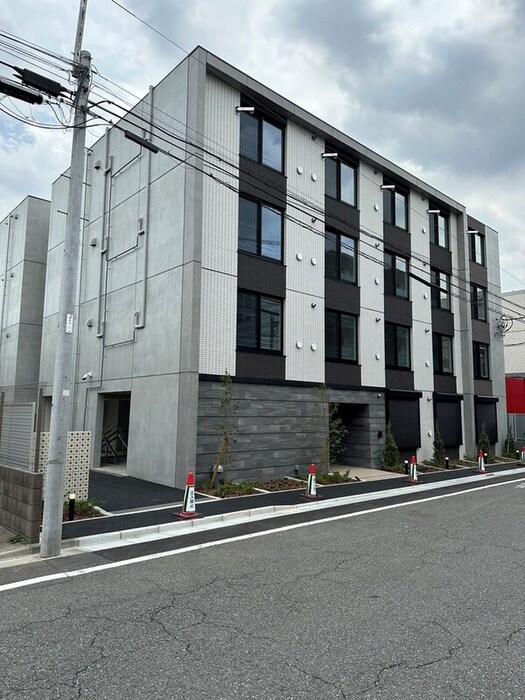 グローリオシェルト志村坂上の物件外観写真