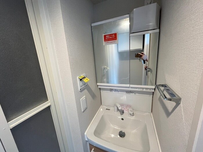 グローリオシェルト志村坂上の物件内観写真