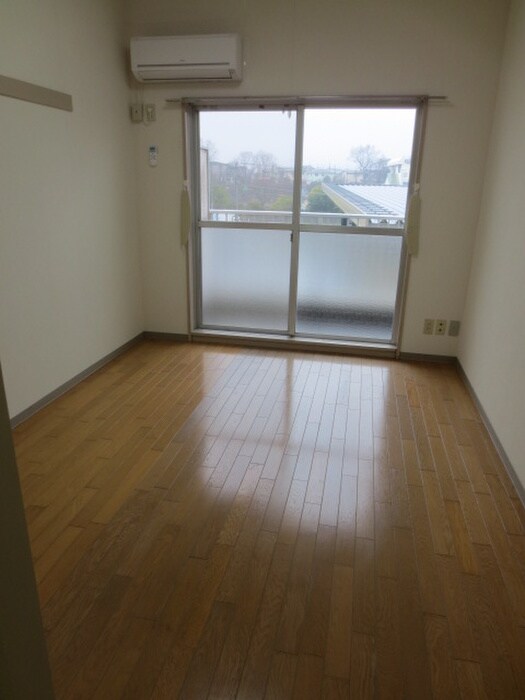 秦野パ－クアベニュ－Ａの物件内観写真