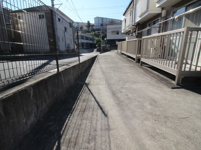 クレスト東海の物件外観写真