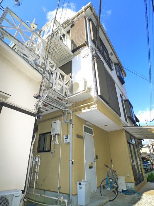 ハイツ山口の物件外観写真