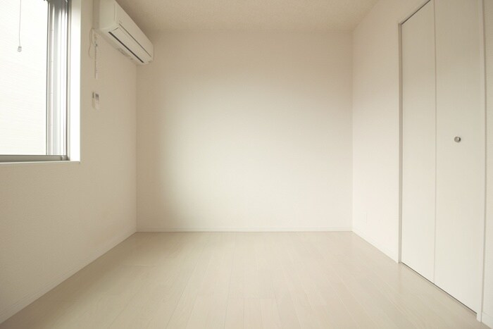 フォルビテッツァ松ヶ丘の物件内観写真