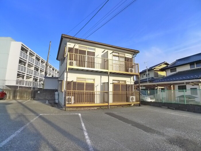 加賀ハイツＤの物件外観写真