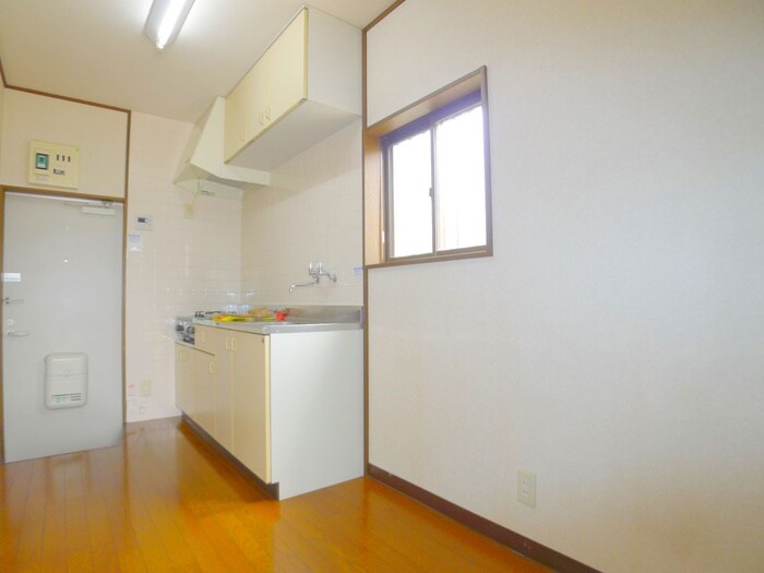 加賀ハイツＤの物件内観写真