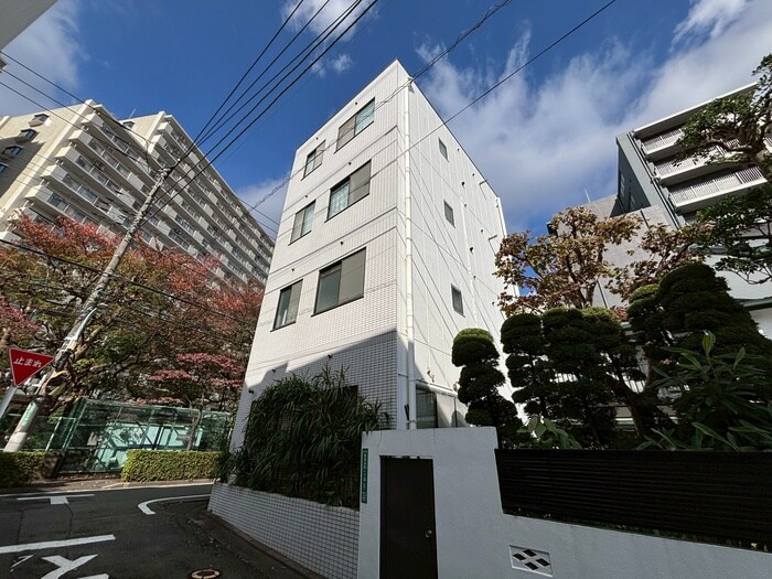 コ－プクリニカの物件外観写真