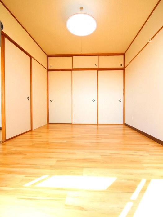 山崎第６ビルの物件内観写真