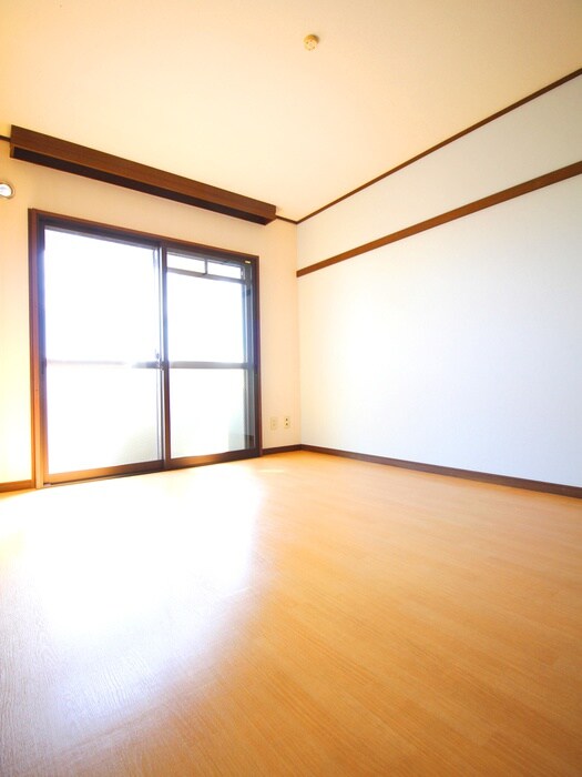 山崎第６ビルの物件内観写真