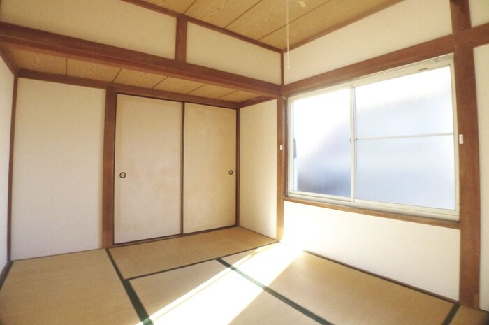 コーポラス丸秀Ｃ棟の物件内観写真