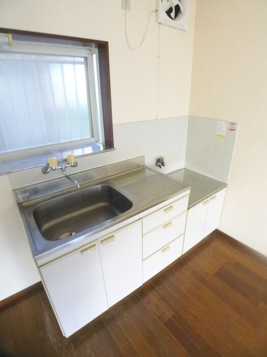 コーポラス丸秀Ｃ棟の物件内観写真