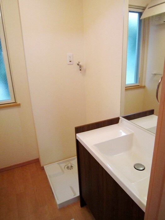 サイプラスNISHIKIの物件内観写真