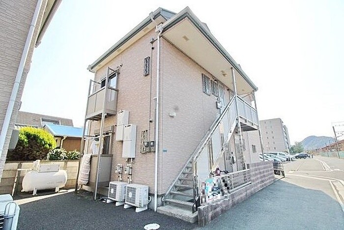 ハイツルーエⅡの物件外観写真