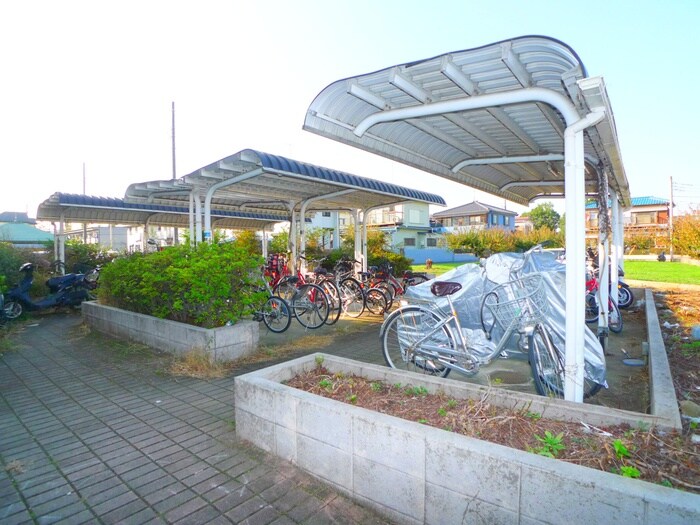 ア－バンステ－ジの物件外観写真