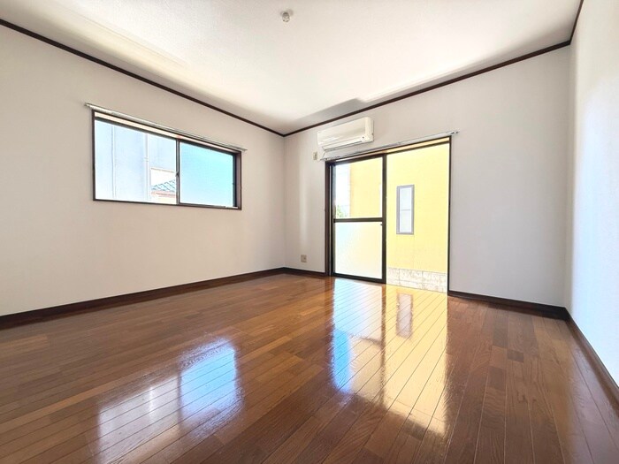 栗山邸の物件内観写真