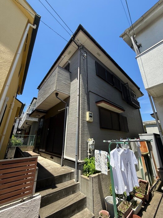 栗山邸の物件外観写真