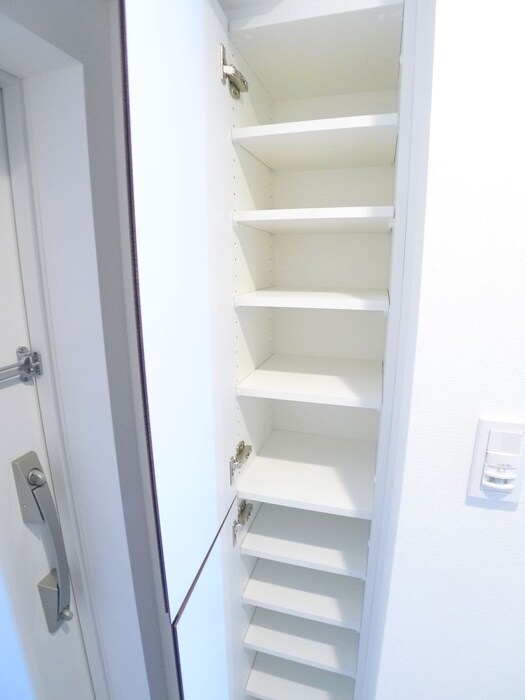 GENOVIA南行徳skygarden(412)の物件内観写真