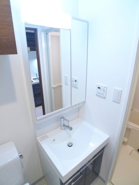 GENOVIA南行徳skygarden(412)の物件内観写真