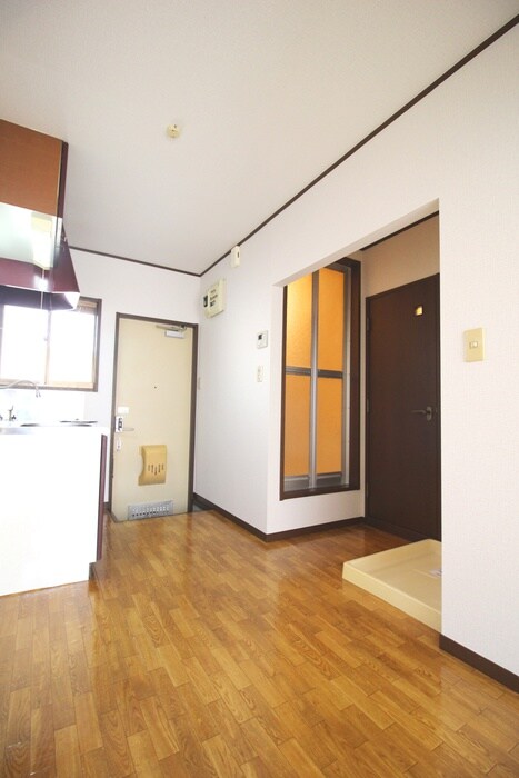 グランデュールあかはねの物件内観写真