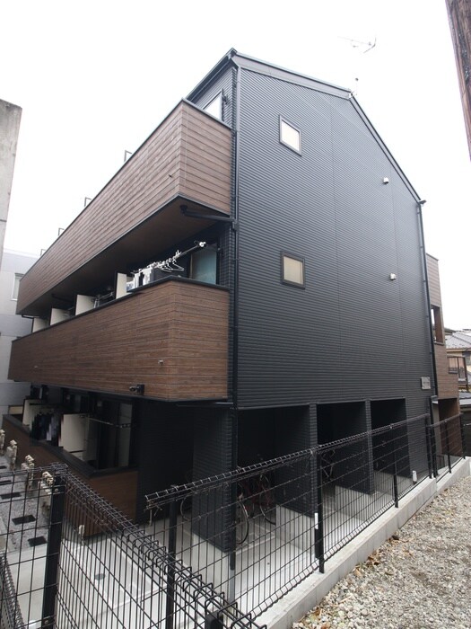 アザーレ・バモス藤沢本町の物件外観写真