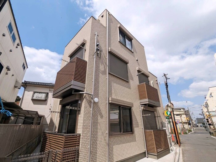 アリビオ柳沢の物件外観写真