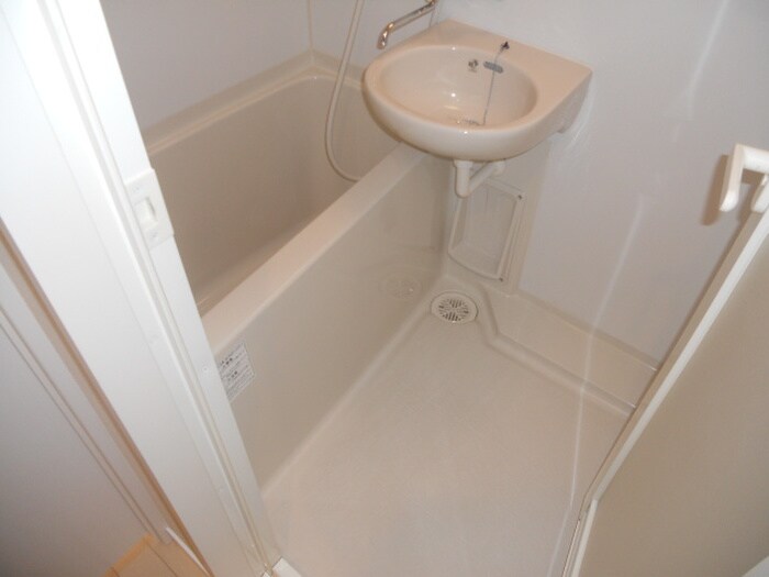 コンフォリア文京白山の物件内観写真