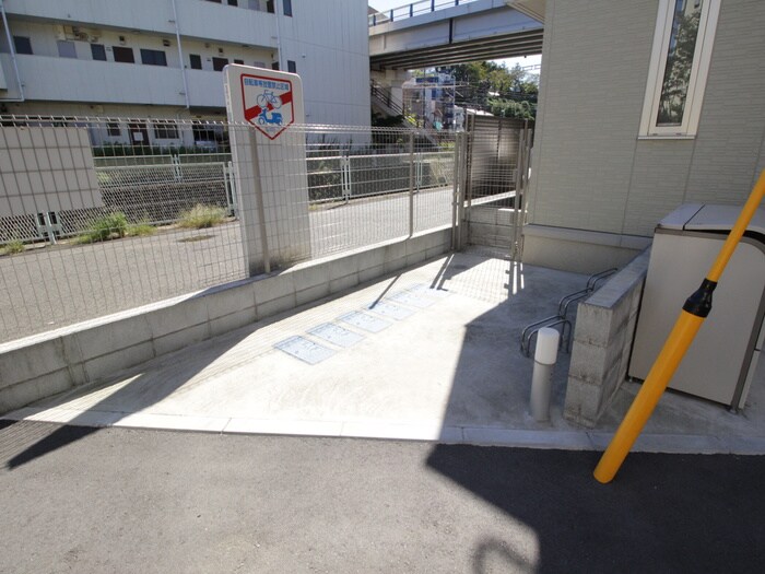 ライズ生田の物件外観写真