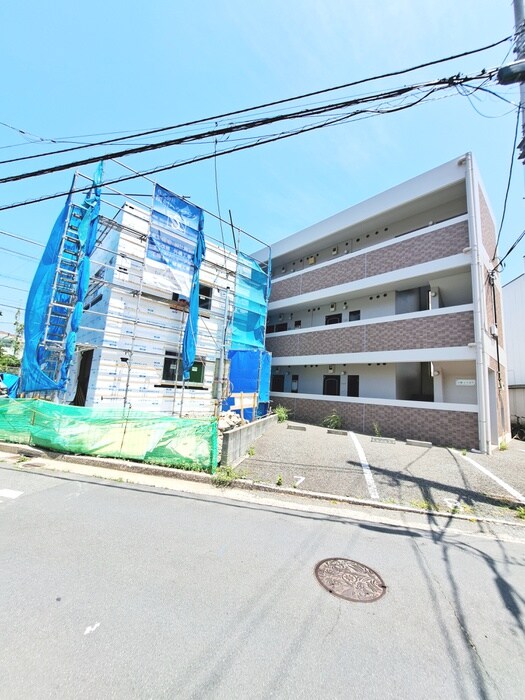 公郷エスポアの物件外観写真