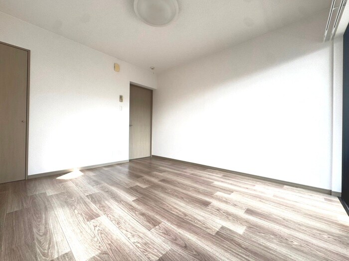 公郷エスポアの物件内観写真