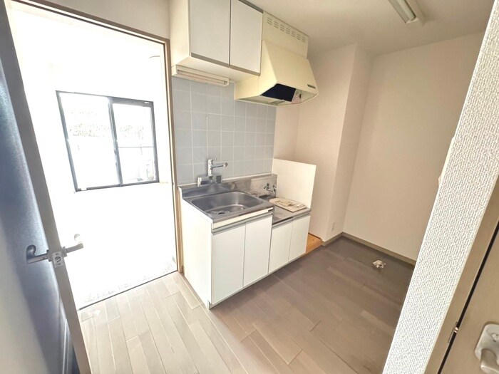 公郷エスポアの物件内観写真