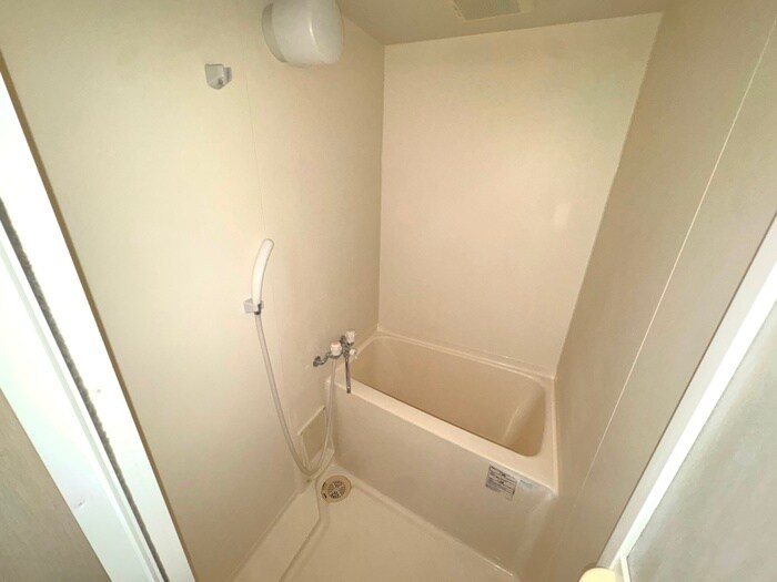 公郷エスポアの物件内観写真