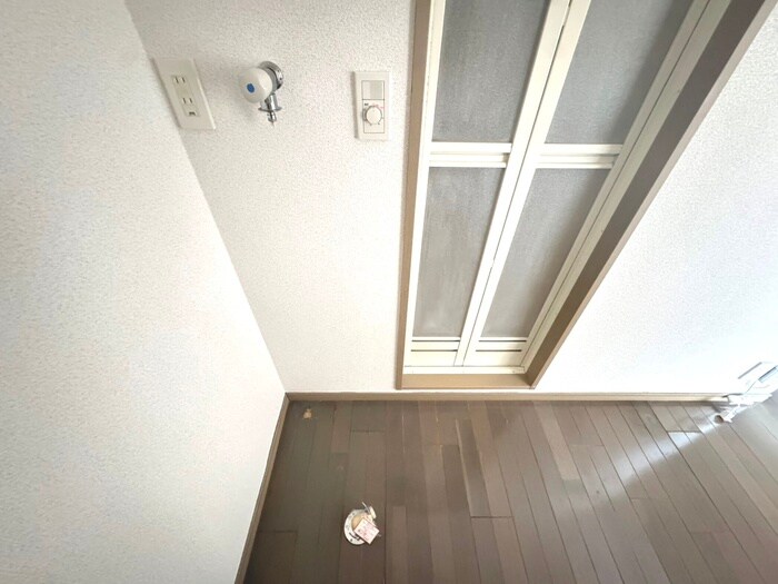 公郷エスポアの物件内観写真