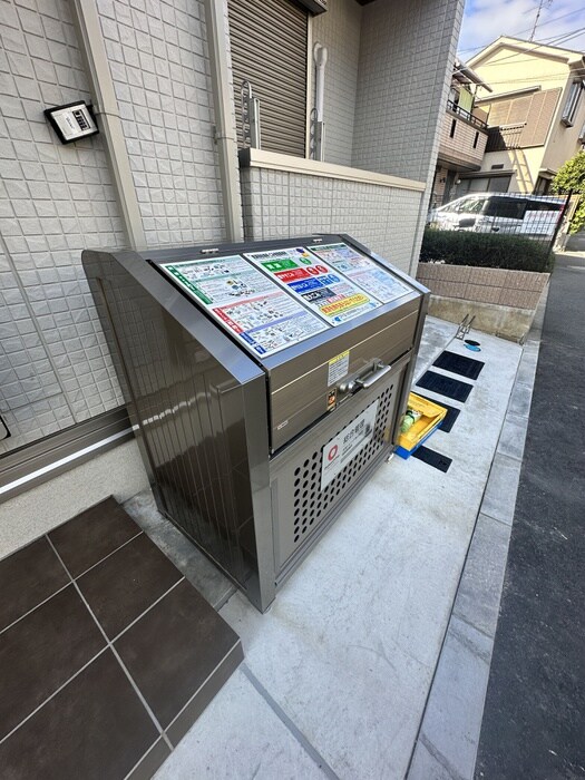 ルリアン江戸川の物件外観写真