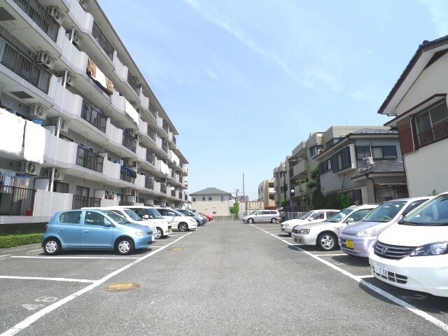 ゴールドクレストの物件外観写真