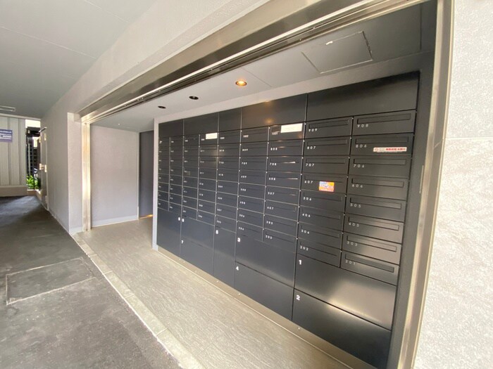 ザ・パークハビオ横浜白楽の物件外観写真