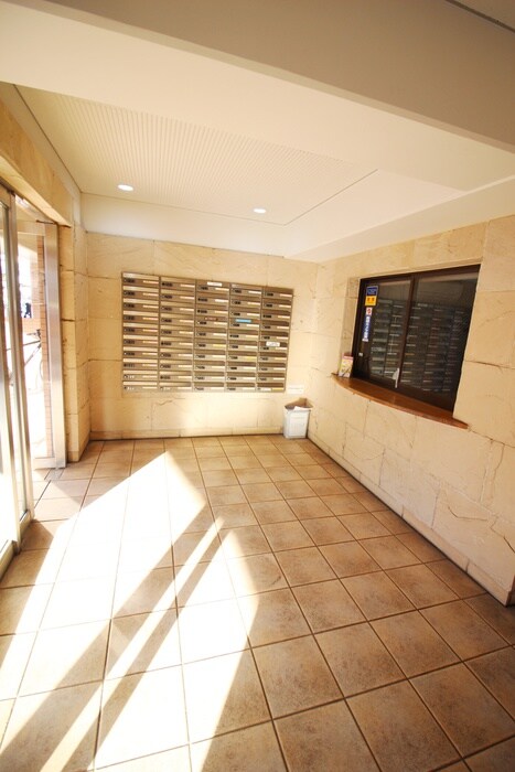 マンション五湯の物件外観写真