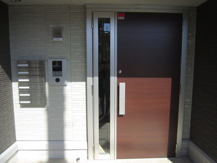 ルピナスシャトーの物件外観写真