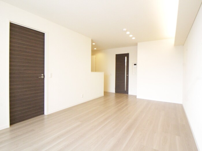 ポローニアクレスト中野の物件内観写真