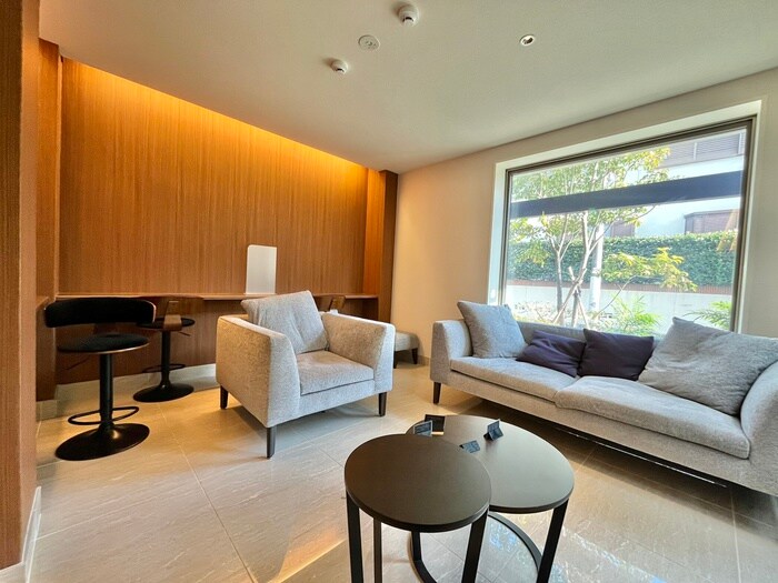 ポローニアクレスト中野の物件外観写真