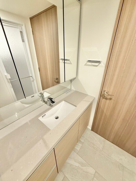 ｻﾞ･ﾊﾟｰｸﾊﾋﾞｵ神楽坂ﾚｼﾞﾃﾞﾝｽSouthの物件内観写真