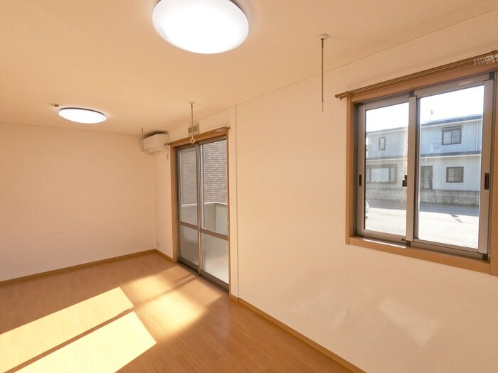 ディエンテの物件内観写真