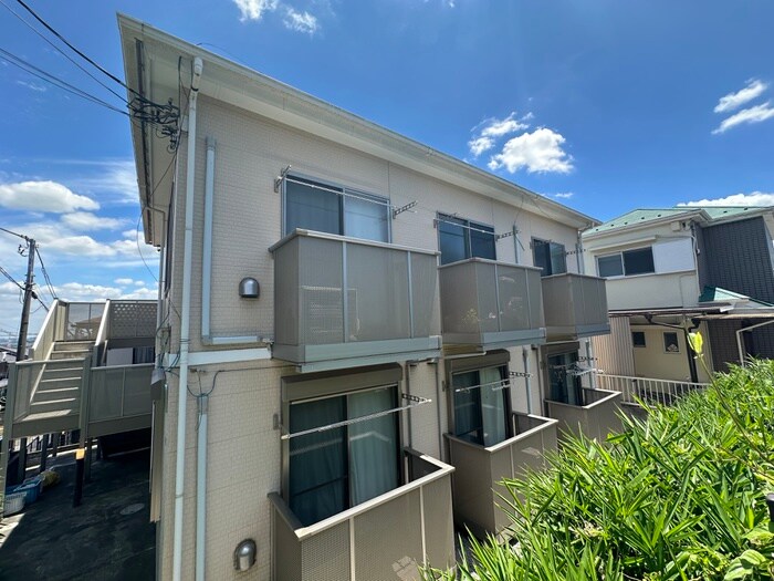 アムールサンフィールドの物件外観写真