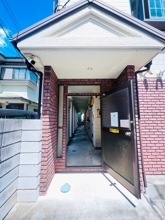 ドミールワダの物件外観写真