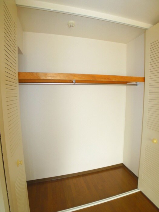 イーストパーク胡録台の物件内観写真