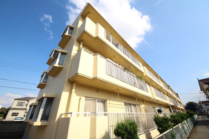 パールハイツの物件外観写真