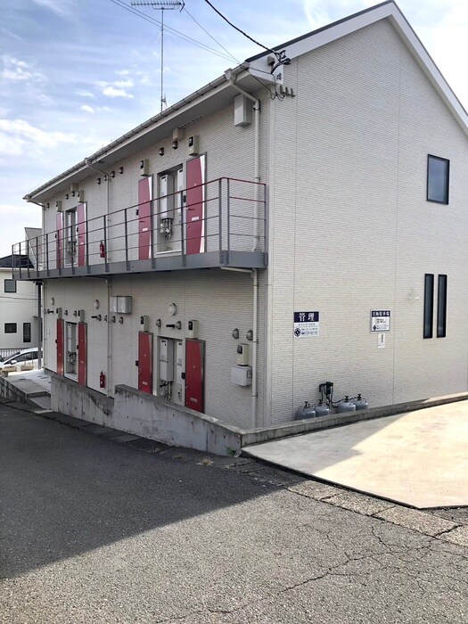 メゾン・ド・スピカの物件外観写真