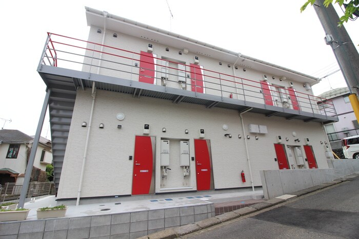 メゾン・ド・スピカの物件外観写真